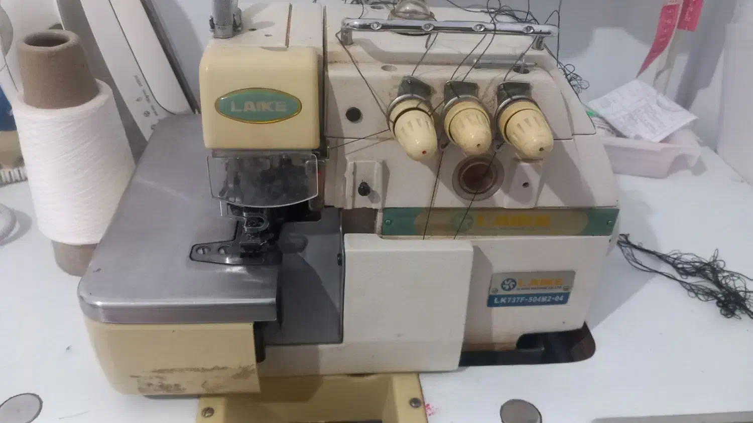 دوعدد چرخ خیاطی در حد نو|چرخ خیاطی و ریسندگی|شیروان (خراسان), |دیوار