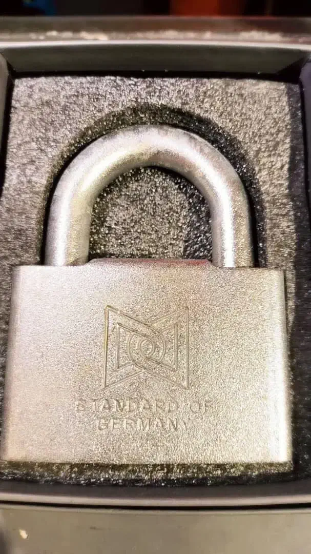 قفل سازی کلید سازی قفل کلیدسازی شبانه روزی سراسری|خدمات پیشه و مهارت|مشهد, شهید فرامرز عباسی|دیوار