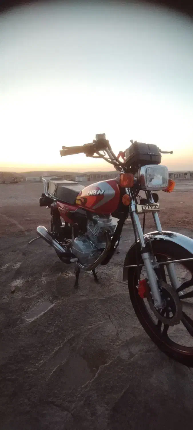 لیفان200|موتورسیکلت|قم, پردیسان|دیوار