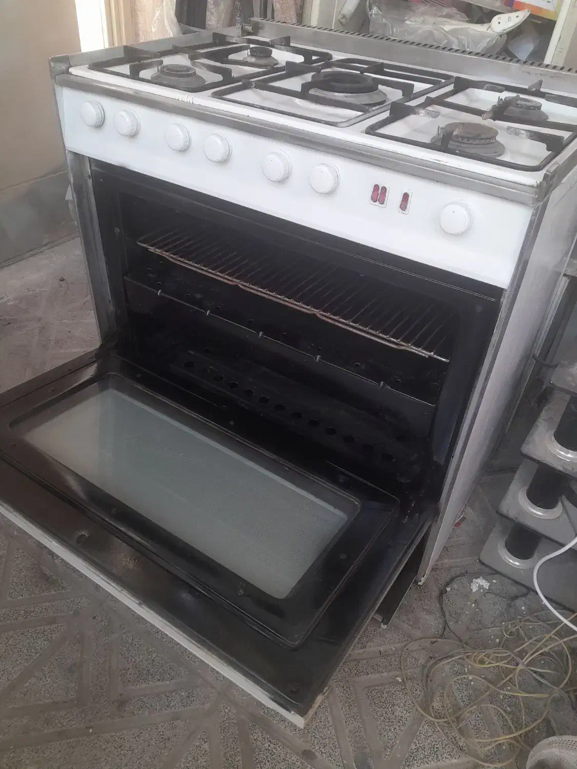 گاز فر دار|اجاق گاز و لوازم برقی پختوپز|یزد, |دیوار