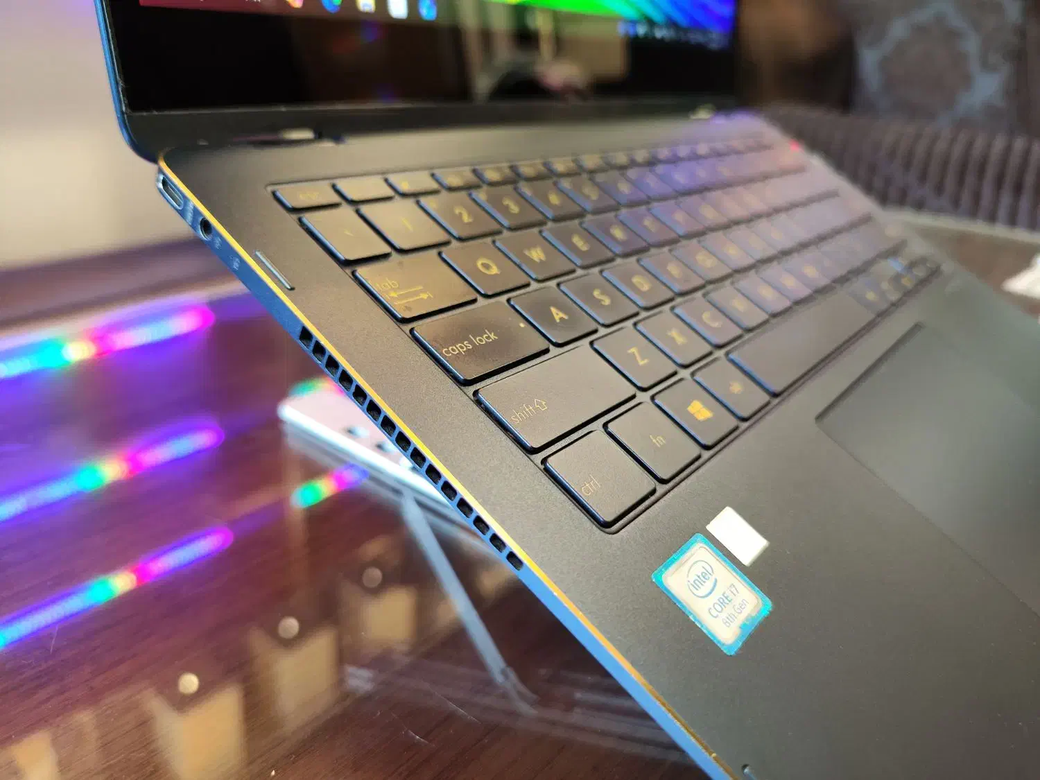 الترابوک ZenBook ایسوس ورق i7 رم ۱۶ تبلت شو|رایانه همراه|تهران, بلوار کشاورز|دیوار