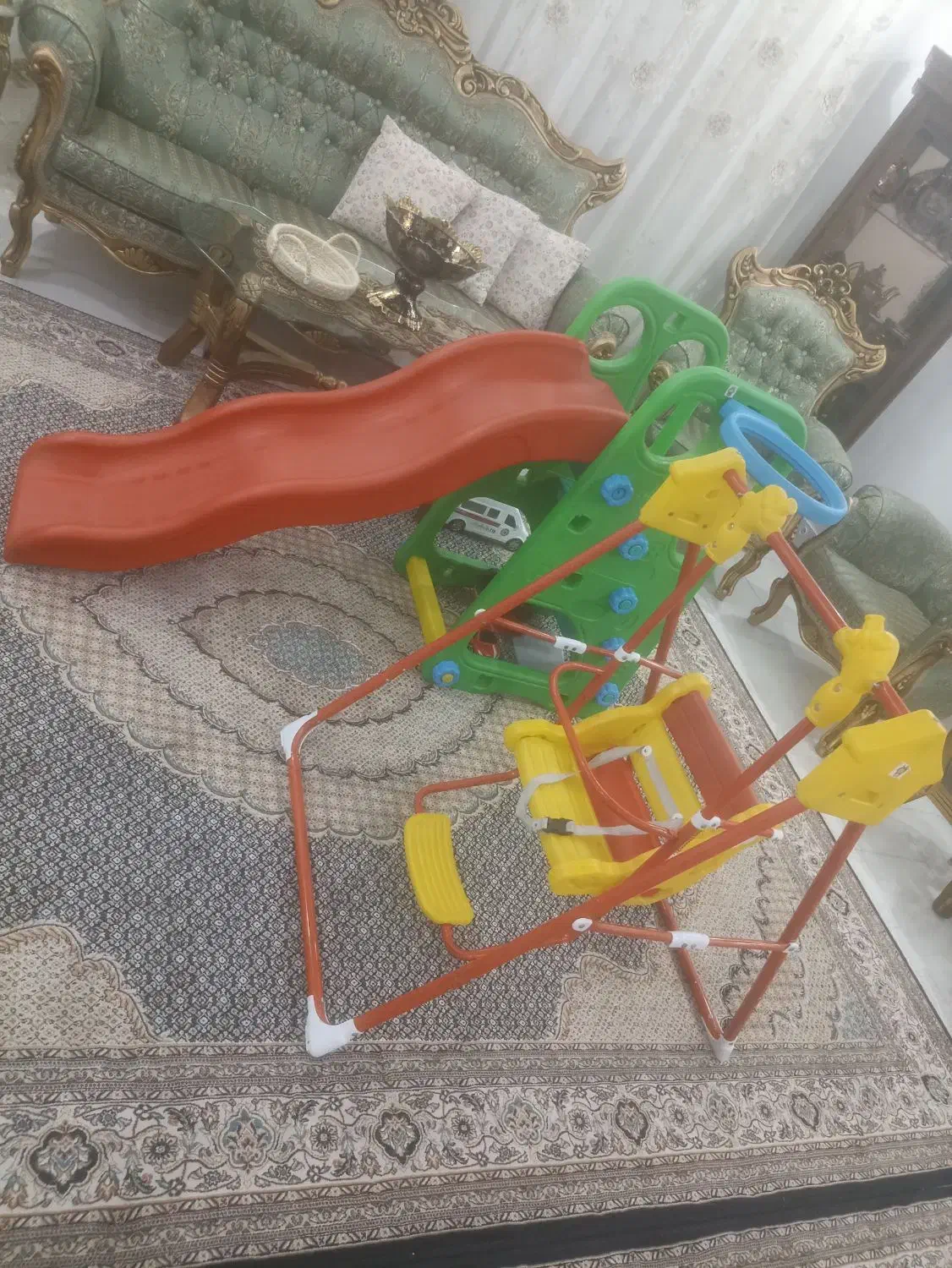 سرسره و تاب و خرس بزرگ|اسباب‌‌بازی|پردیس, فاز ۸|دیوار