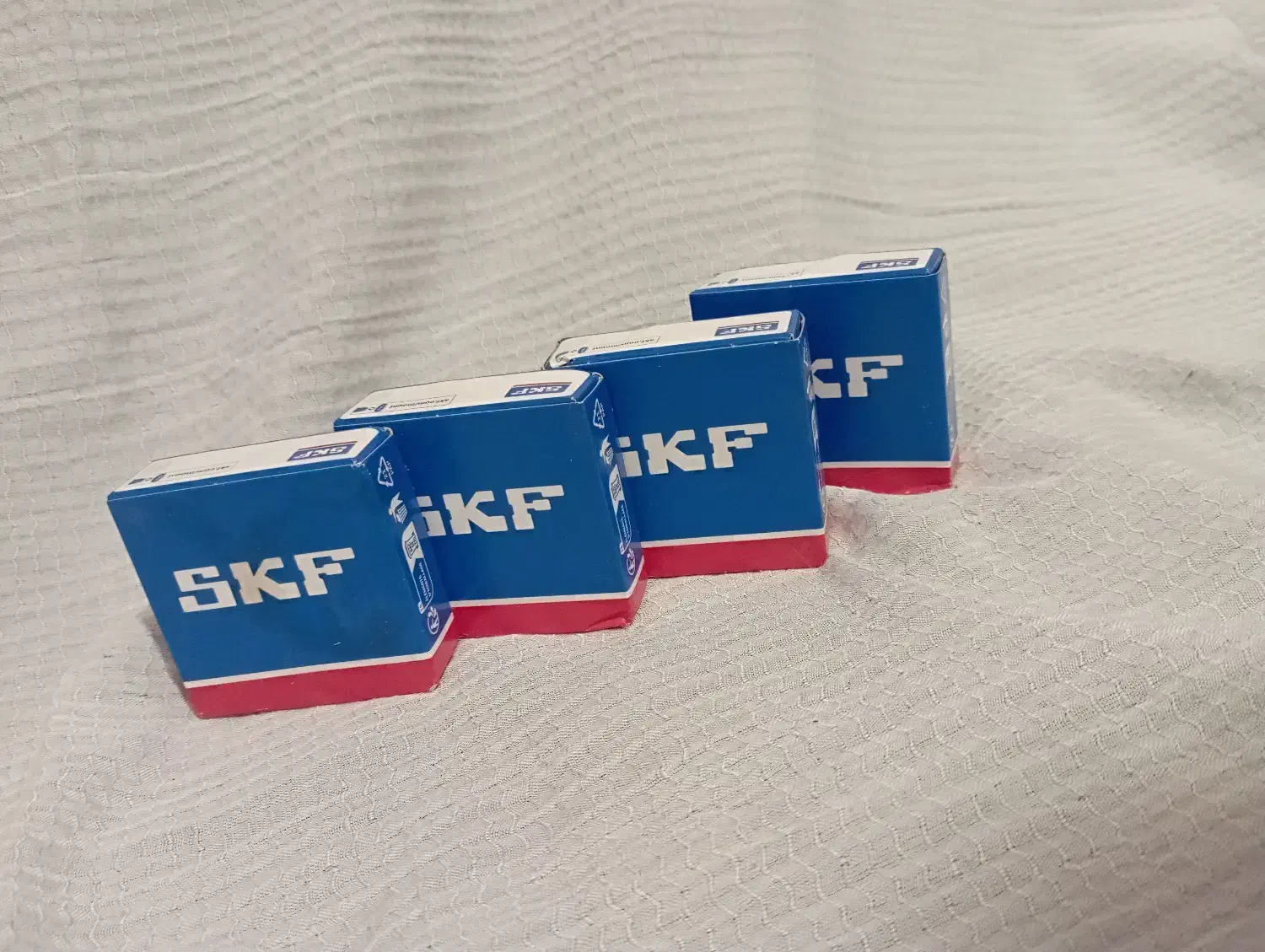 بلبرینگ|ماشین‌آلات صنعتی|نهاوند, |دیوار