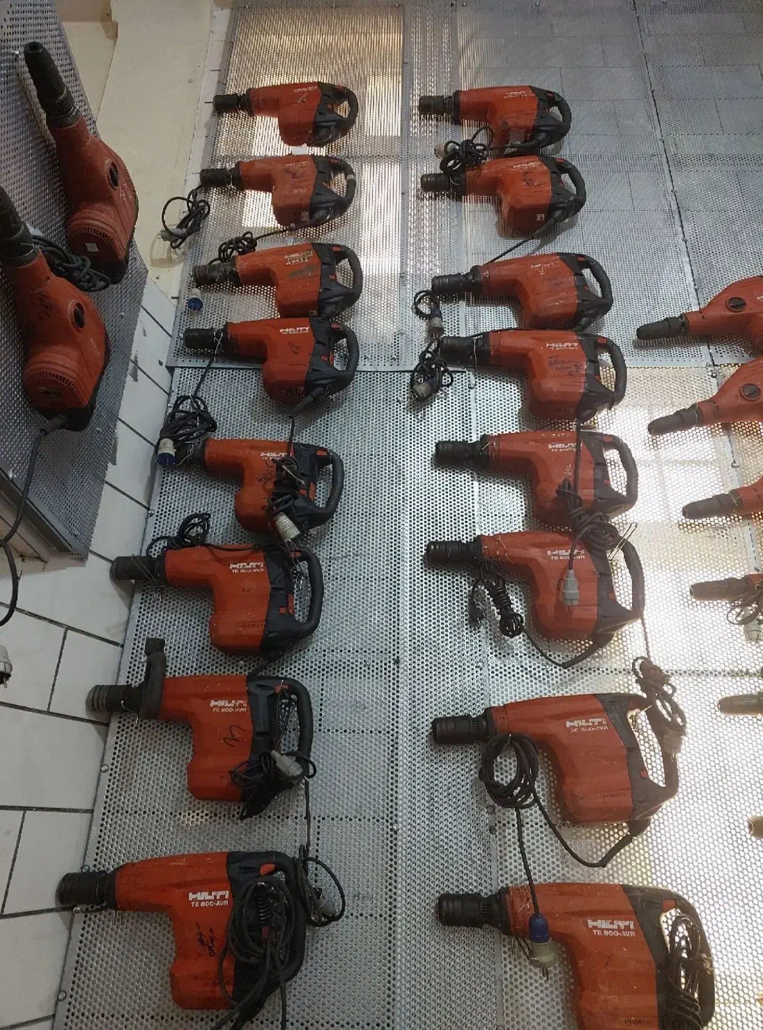 فروش ابزار استوک پیکور هیلتی،دریل،فرز،چکش تخریب|ابزارآلات|خرمشهر, |دیوار