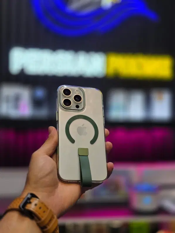 آیفون15 pro max سفیدzaaپک اصلی-مشمول مصوبه|موبایل|همدان, |دیوار