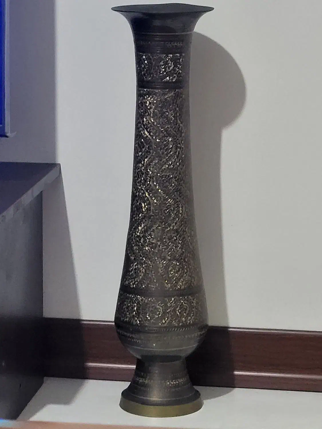 گلدان مسی قلم کاری|صنایع دستی و سایر لوازم تزئینی|تهران, زعفرانیه|دیوار