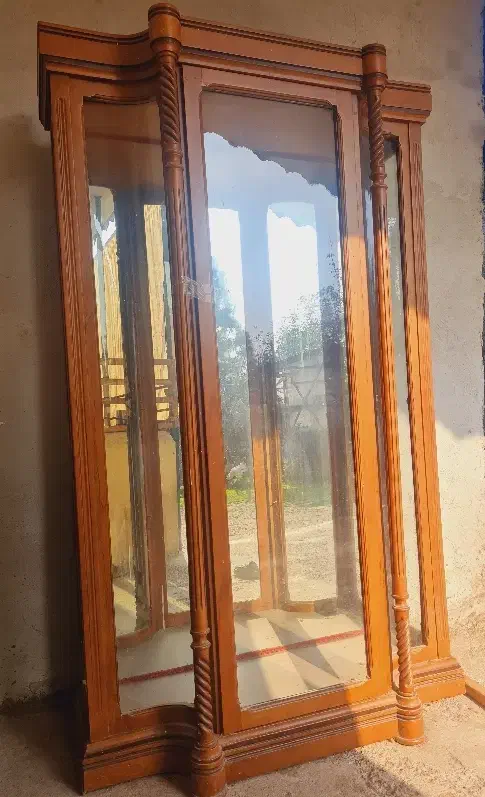 بوفه،ویترین چوبی|بوفه، ویترین، کنسول|رشت, جانبازان|دیوار