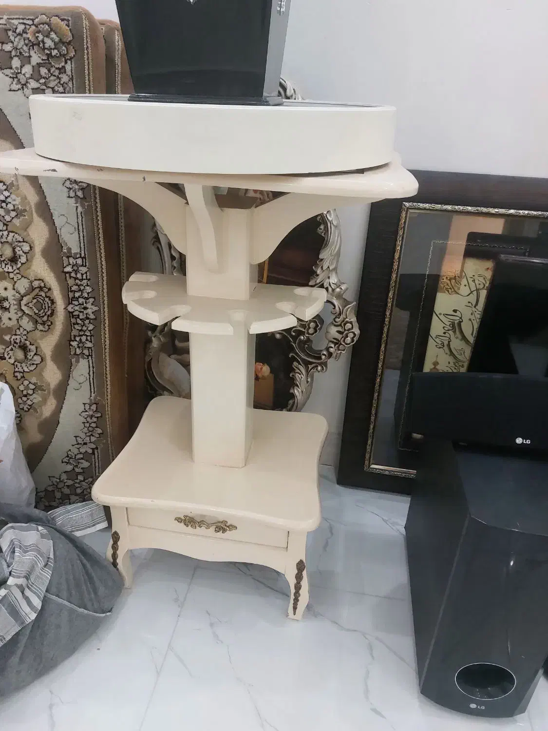 میز تلفن|میز تلفن|همدان, |دیوار