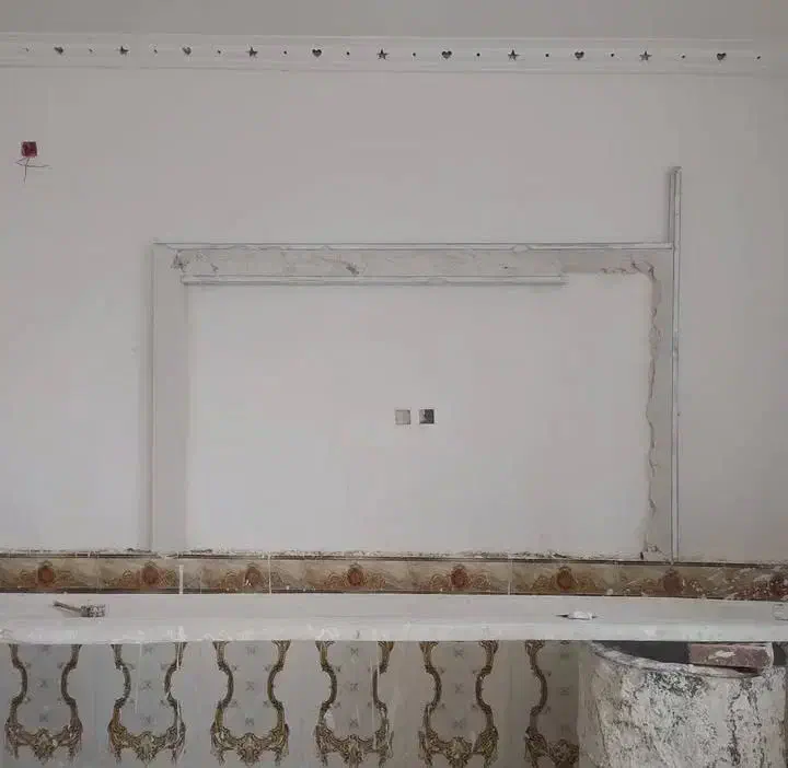 گچخاک سفید..لکه گیری|خدمات پیشه و مهارت|میانه, |دیوار