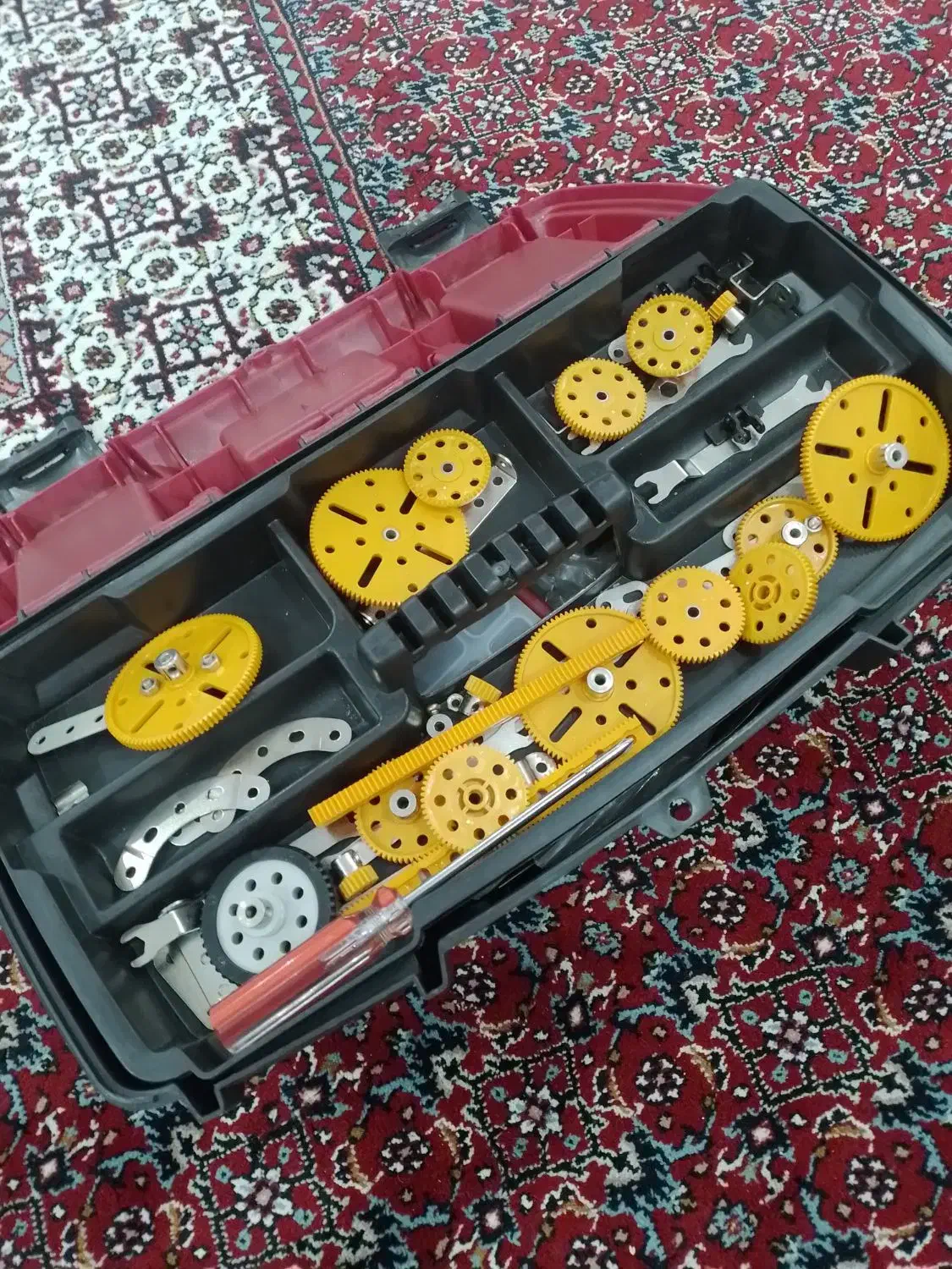 جعبه ابزار و لوازم رباتیک دانش اموزی|اسباب‌‌بازی|زنجان, |دیوار