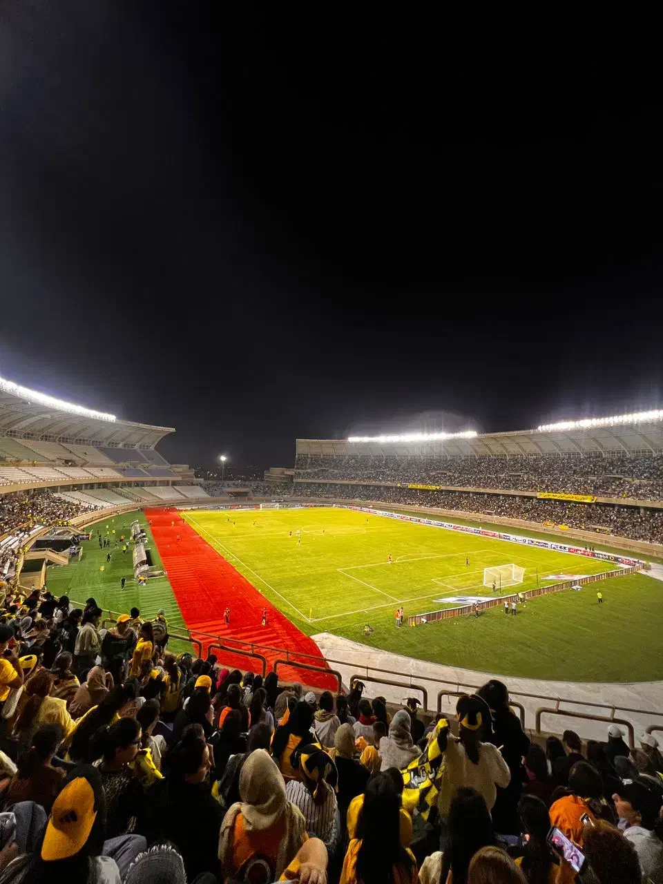 بلیط بازی فجر|بلیت مسابقه‌ها و مکان‌های ورزشی|شیراز, میانرود|دیوار