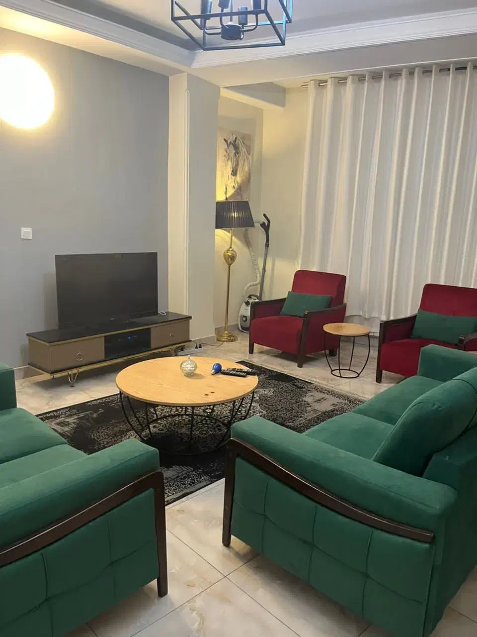 اجاره اپارتمان مبله روزانه هفتگی کوتاه مدت سوئیت|اجارهٔ کوتاه‌مدت آپارتمان و سوئیت|اندیشه, اندیشه فاز ۲|دیوار