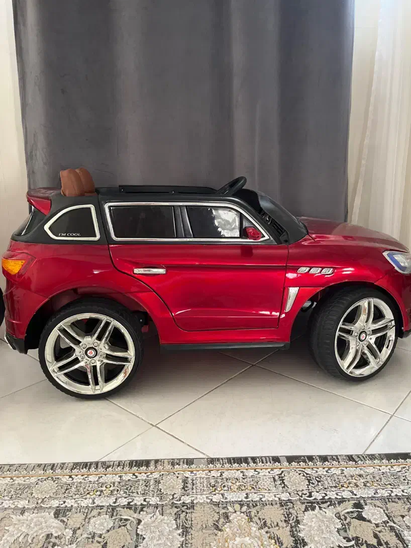 ماشین شارژی در حد نو|اسباببازی بچه|اصفهان, سیچان|دیوار