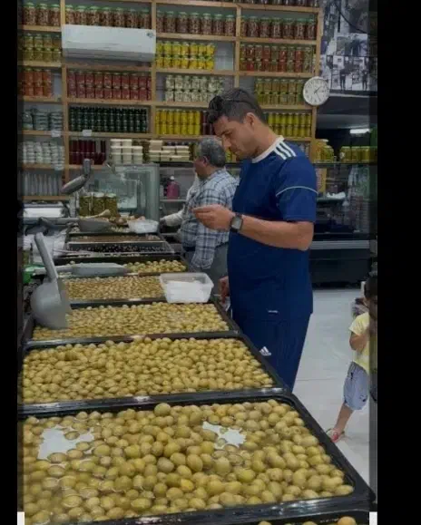 فروشنده جوان جهت کار درمغازه حقوق ۳۰م|استخدام خدمات فروشگاه و رستوران|تهران, امام حسین|دیوار