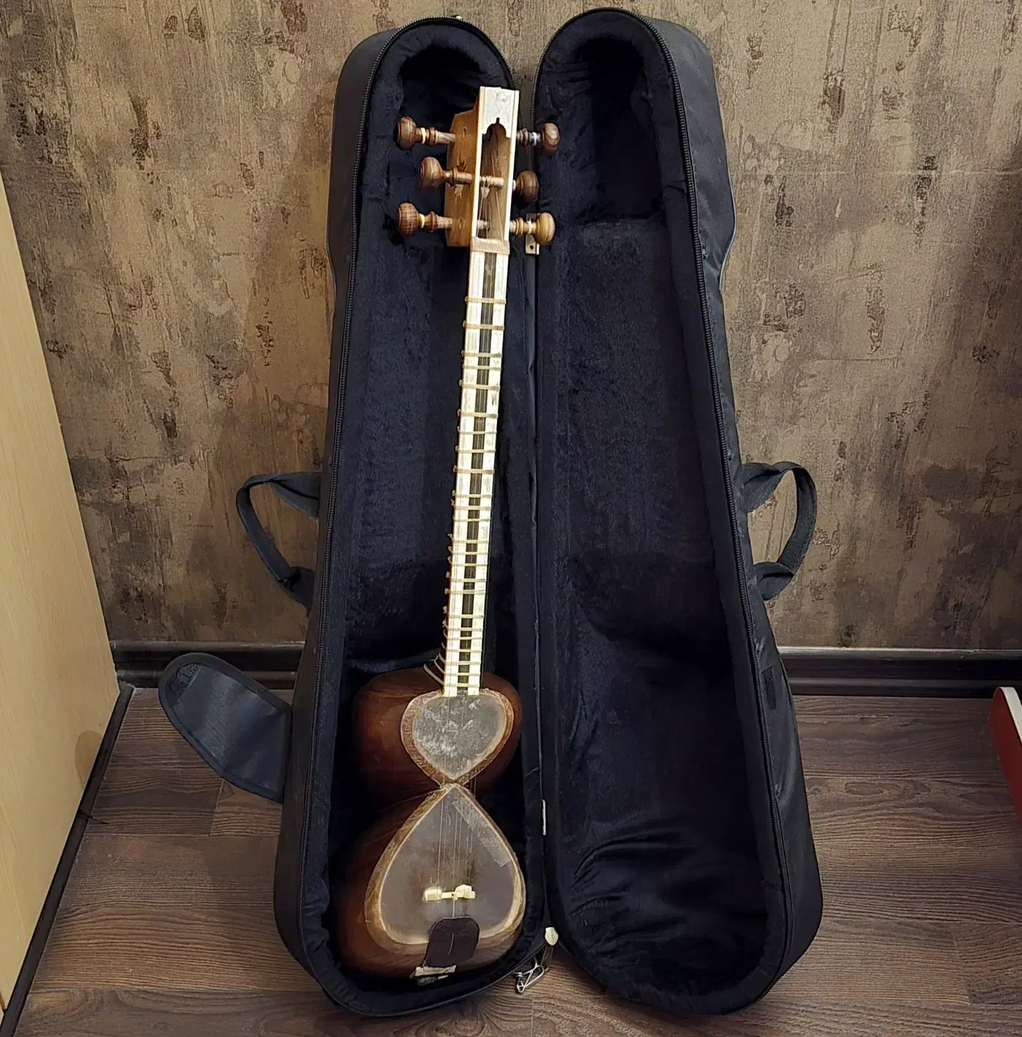 ساز تار|سازهای سنتی|تهران, ولنجک|دیوار