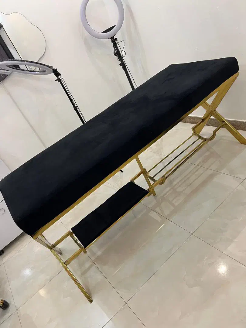 فروش تخت سالن زیبایی|آرایشگاه و سالنهای زیبایی|رشت, علی آباد|دیوار