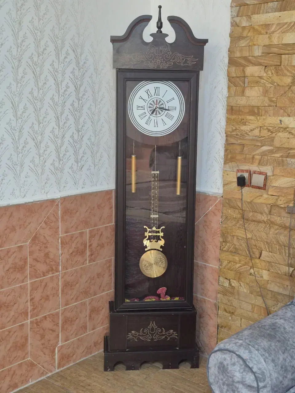 وسایل تمیز در حد نو ب دلیل جابجایی بفروش میرسد|بوفه، ویترین، کنسول|رفسنجان, |دیوار