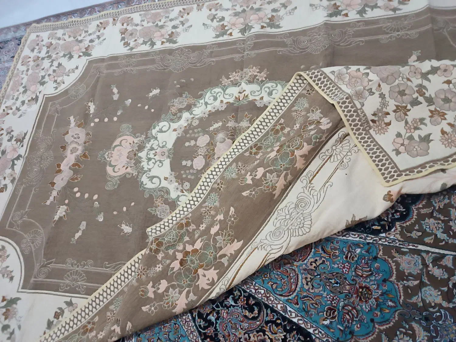 روفرشی کرم دوتا شش متری|روفرشی|اسلامآباد غرب, |دیوار