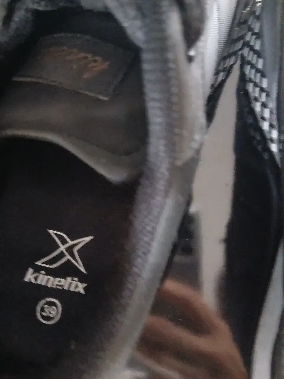 کفش|کیف، کفش، کمربند|سهند, |دیوار