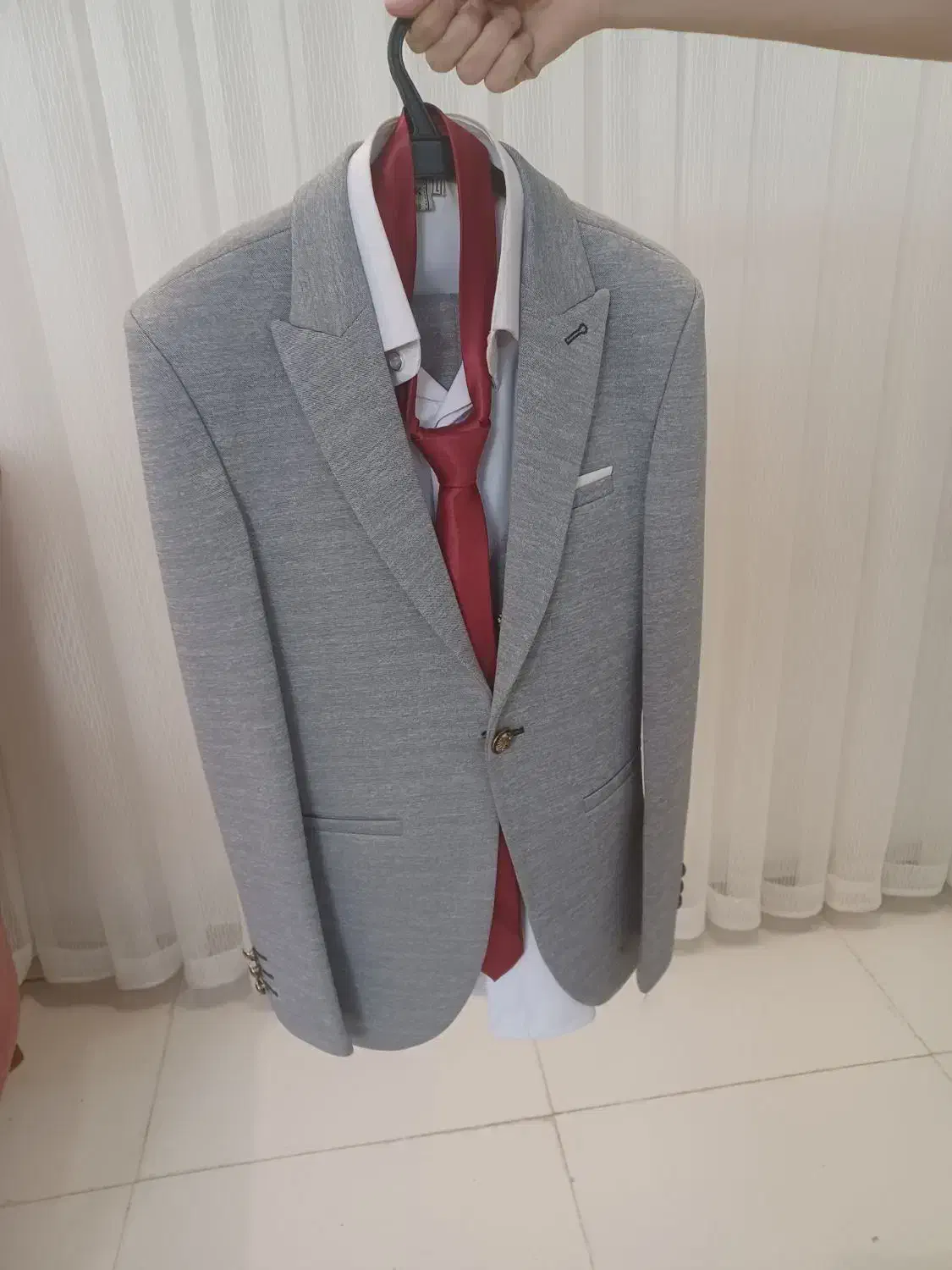 کت و شلوار|لباس|قم, انسجام|دیوار