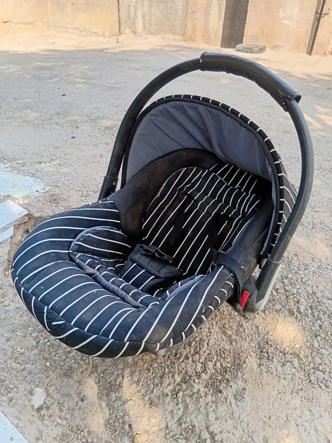 کریر|کالسکه و لوازم جانبی|مسجد سلیمان, |دیوار