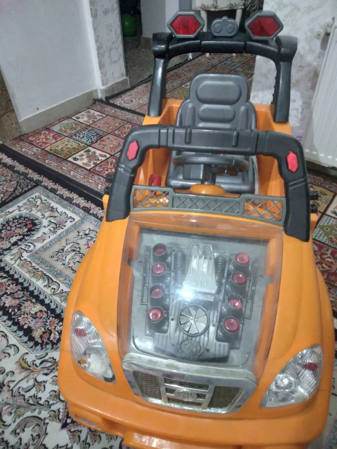 ماشین شارژی|اسباب‌بازی بچه|آبیک, |دیوار