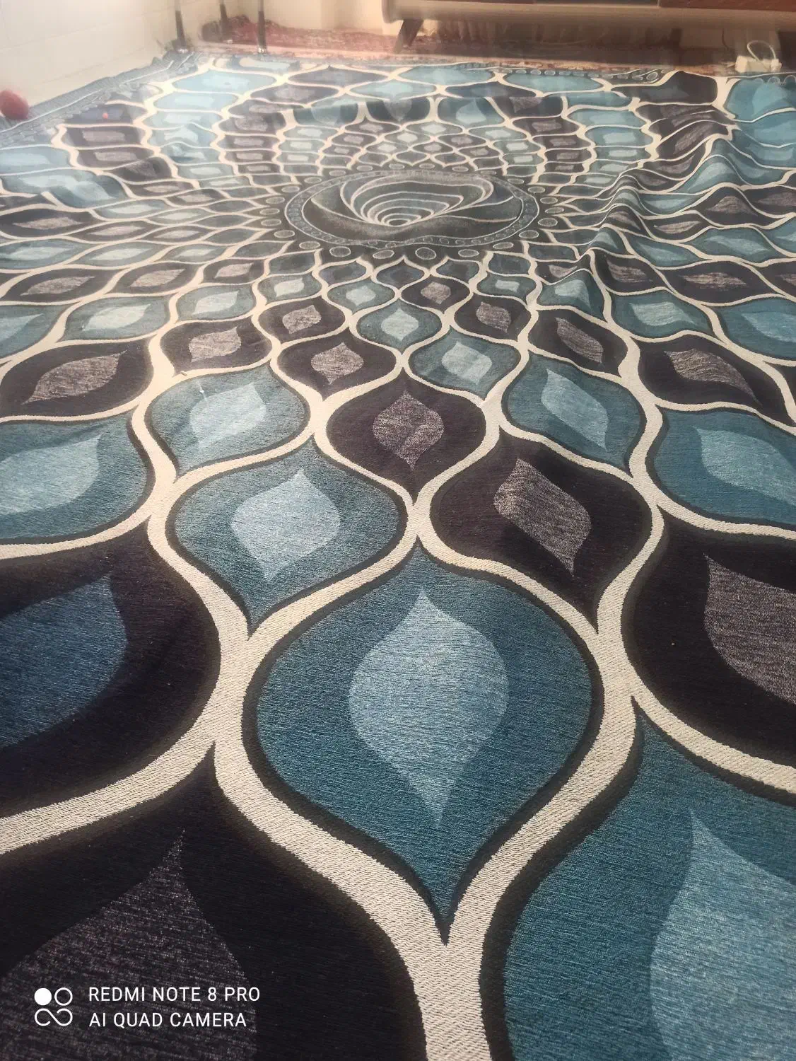 روفرشی دوازده متری دو رو  درحد تمیز  قیمت ۱۳۰۰|روفرشی|سبزوار, هویزه|دیوار