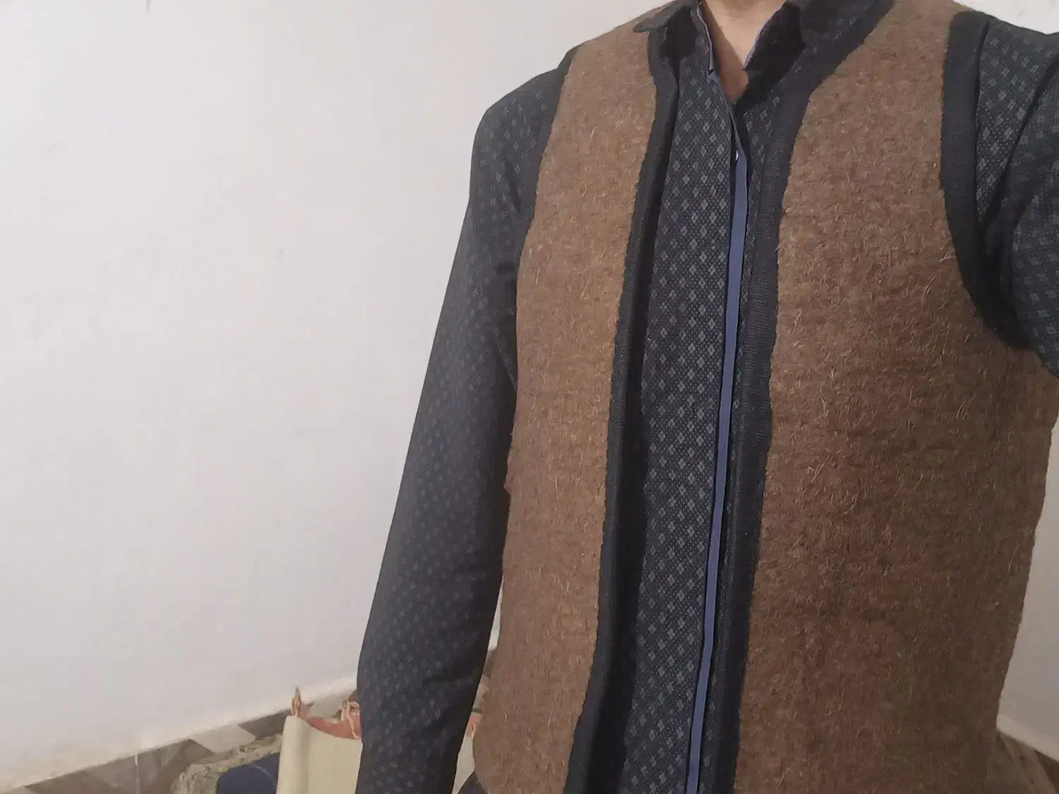 جلیقه نمدی|کیف، کفش، کمربند|اردکان, |دیوار