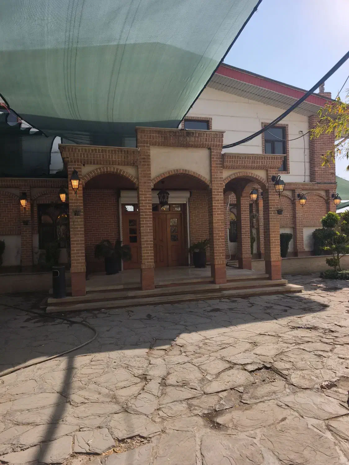 آشپز حرفه ای ایرانی وکمک آشپز|استخدام خدمات فروشگاه و رستوران|رودهن, |دیوار