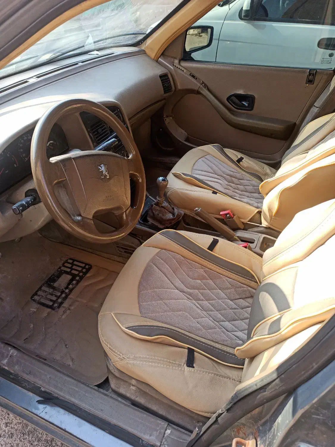 پژو ۴۰۵ مدل ۹۲|خودرو سواری و وانت|آبادان, |دیوار