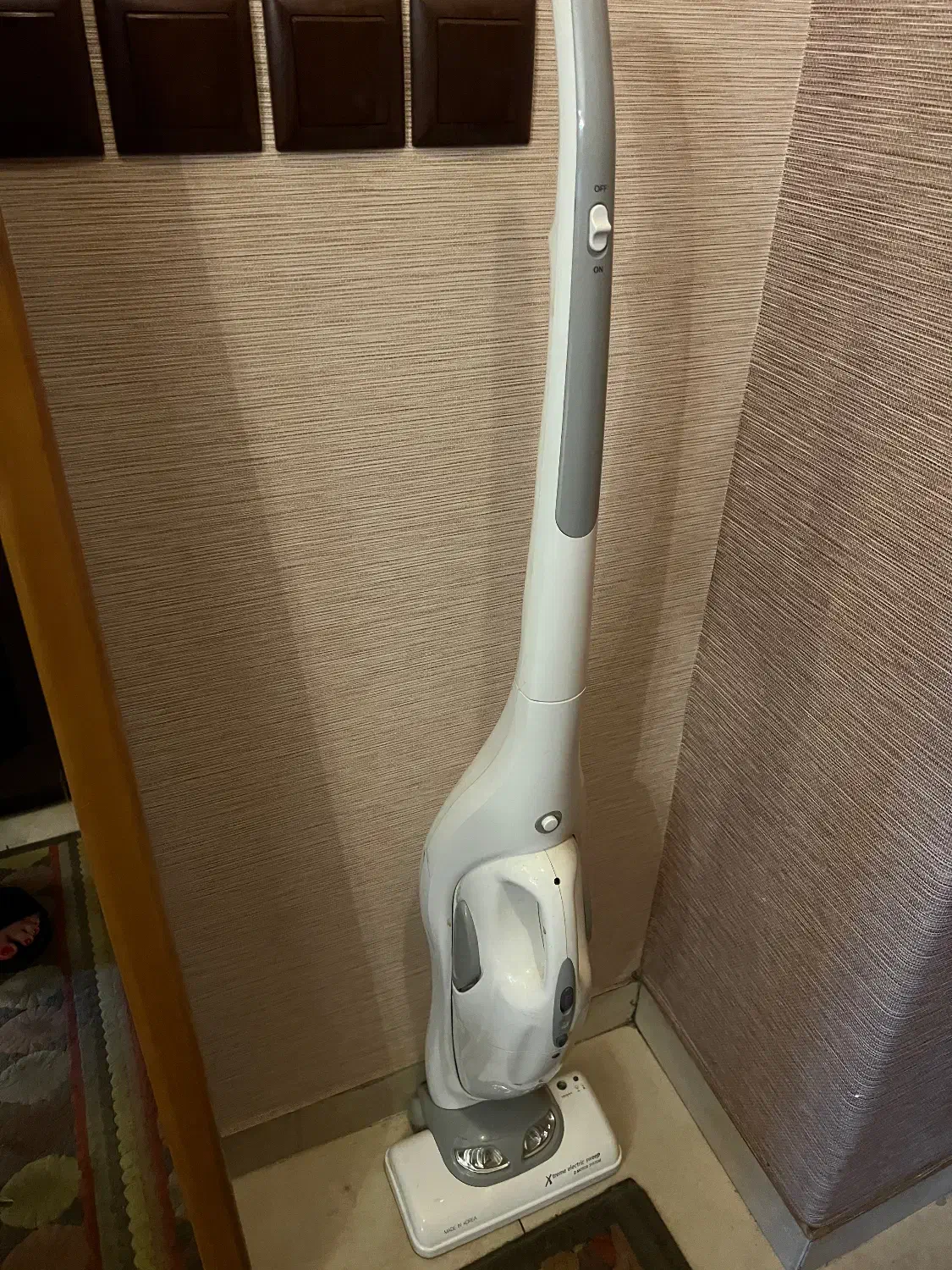 جاروشارژی مجیک اصل کره|جاروبرقی، جارو شارژی، بخارشو|لاهیجان, شیخ زاهد|دیوار