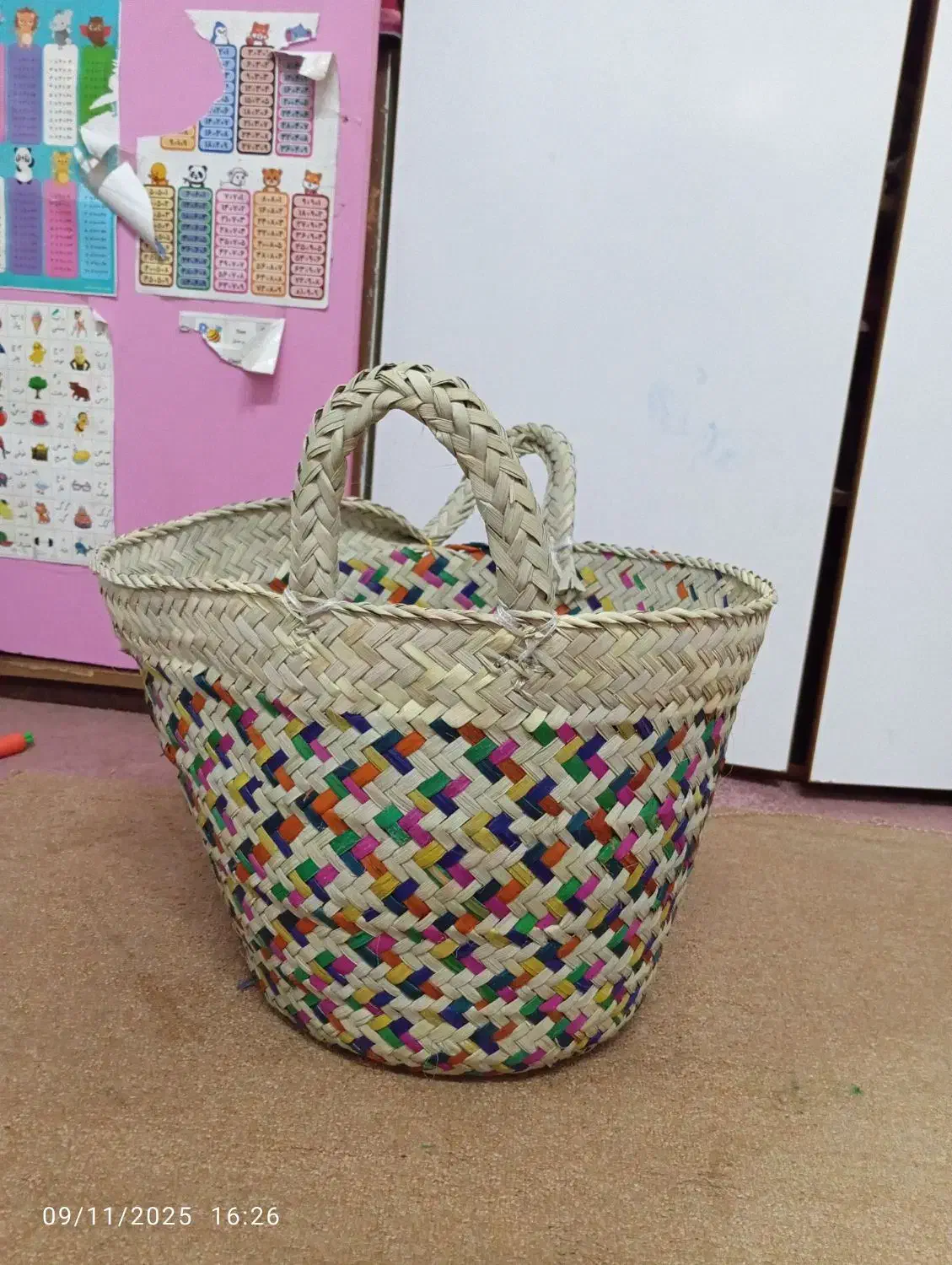 سبد حصیری سایز بزرگ|صنایع دستی و سایر لوازم تزئینی|بروجن, |دیوار