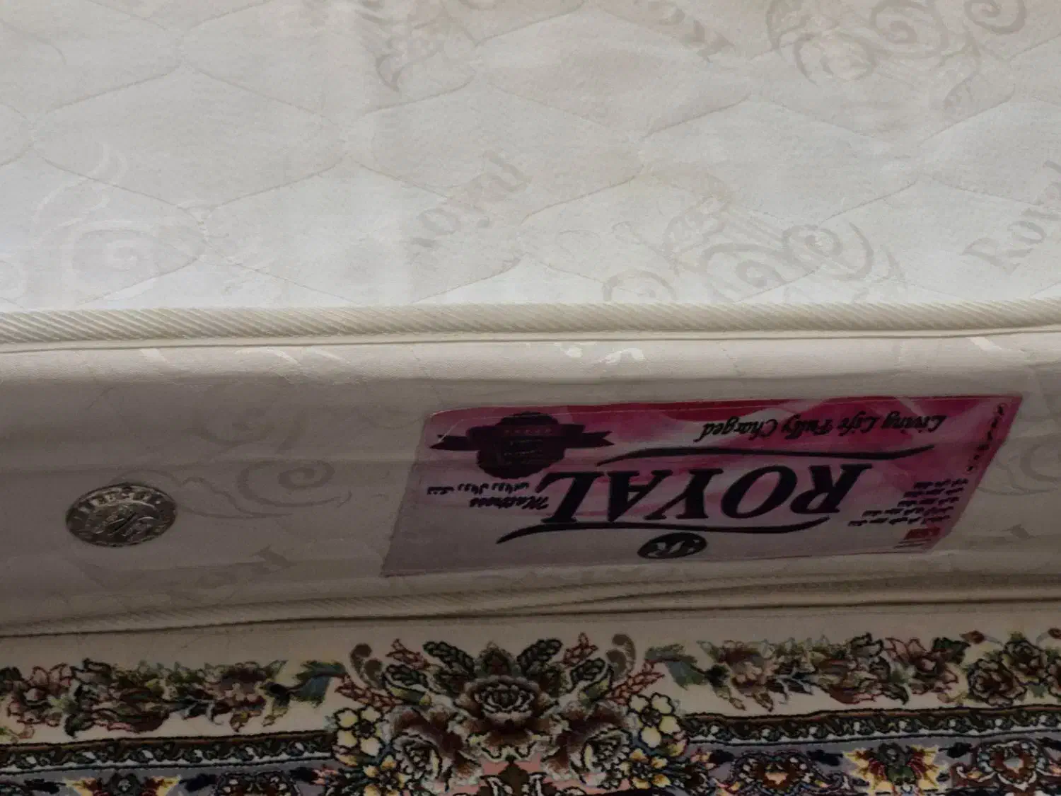 تشک رویال|تشک تختخواب|قم, زنبیل آباد|دیوار