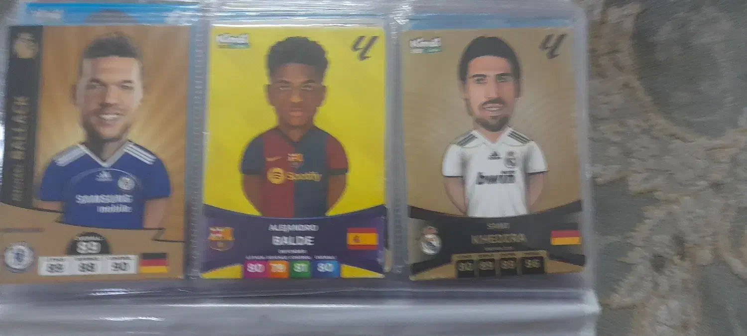 آلبوم کیمدی|اسباببازی|قم, وادی السلام|دیوار