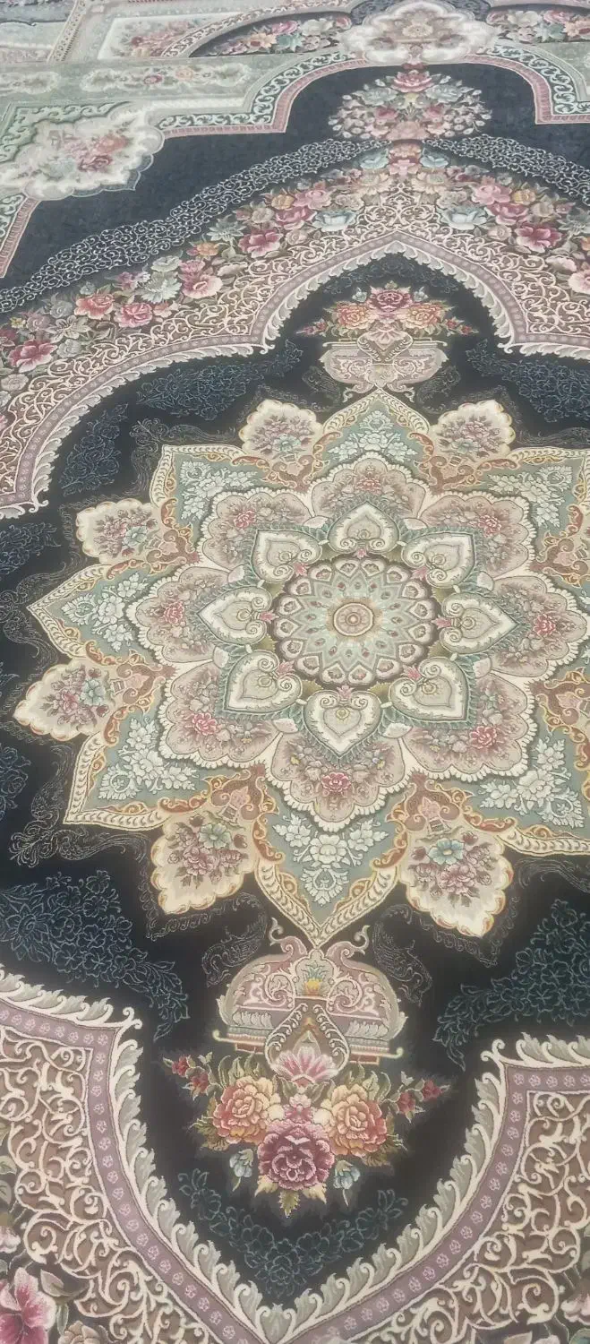 فرش ۱۲متری|فرش|قدس, شهر‌قدس|دیوار