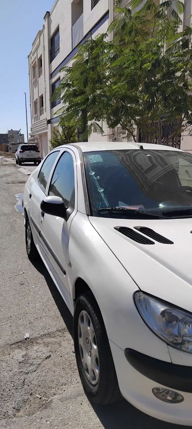 ۲۰۶ صندوق دار وی ۸|خودرو سواری و وانت|بوشهر, |دیوار