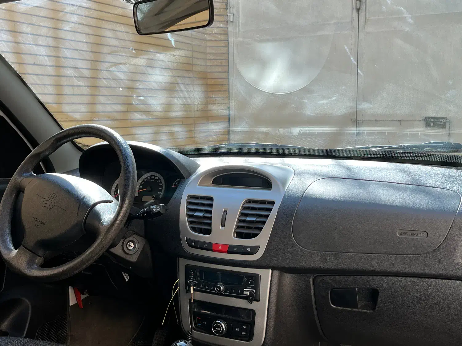 کوییک r مدل ۱۴۰۲|خودرو سواری و وانت|شاهینشهر, پاسداران|دیوار