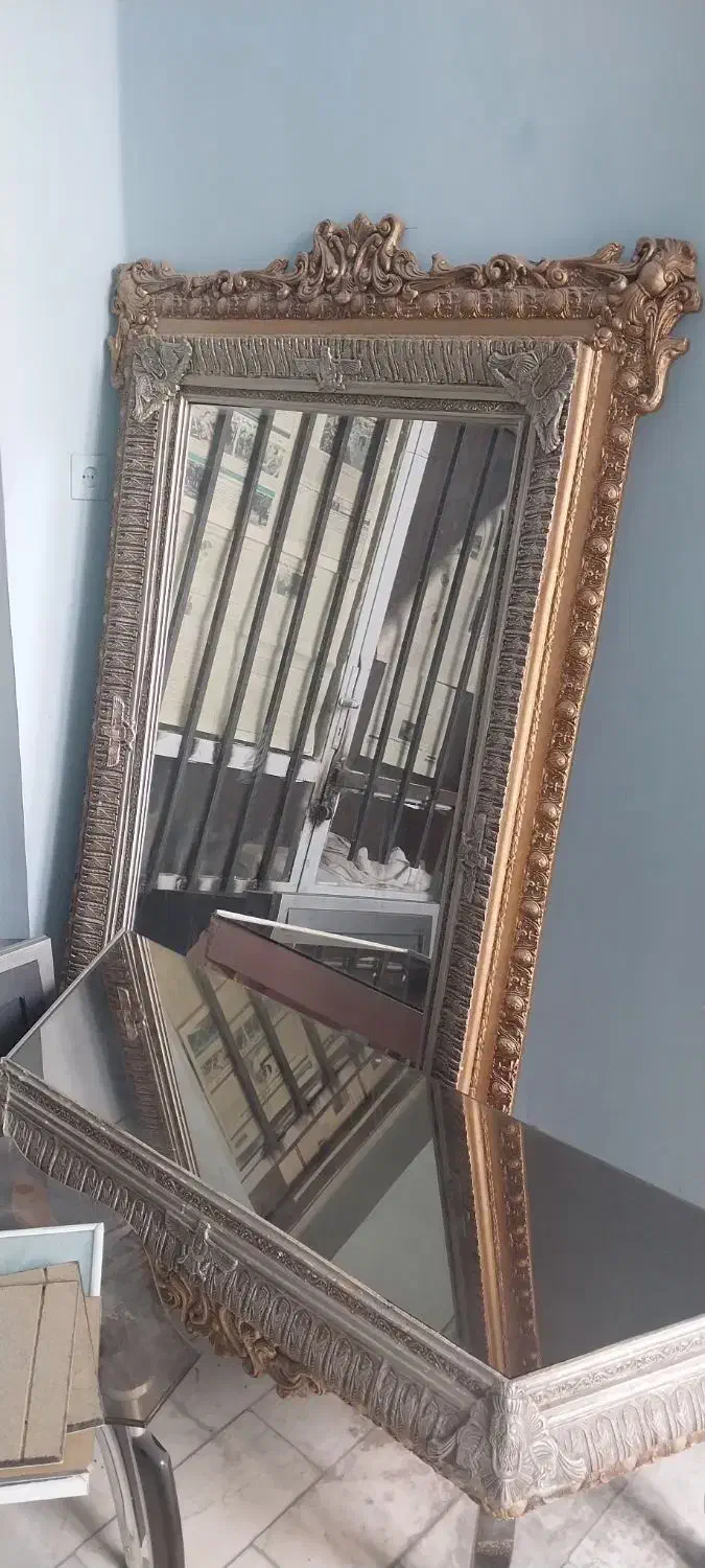 اینه ومیزوساعت|آینه|زاهدان, |دیوار