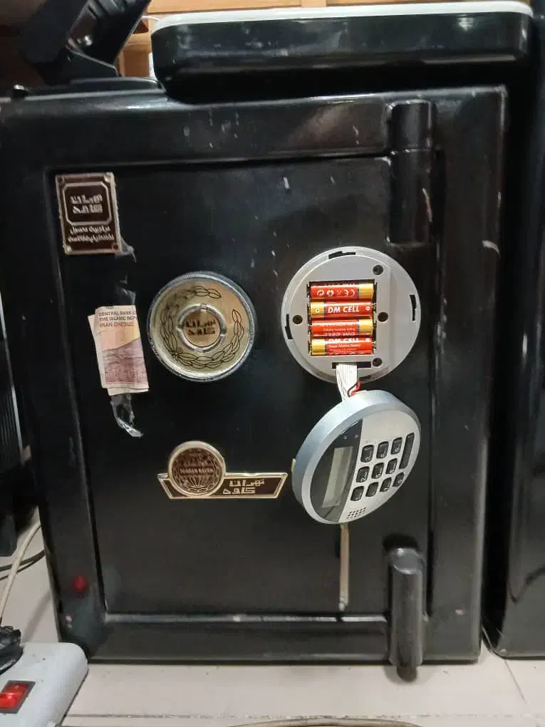 گاوصندوق.بازگشایی. تعمیرات.جابجایی.فروش|ابزارآلات|اندیشه, اندیشه فاز ۳|دیوار