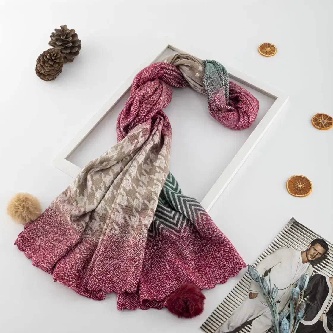 شال|لباس|اصفهان, درب سیبه علیا|دیوار