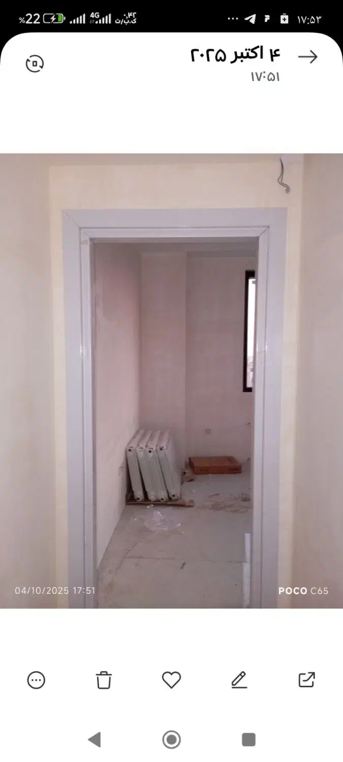 نصاب درب ورودی اتاقی سرویس پلی وود MDF و تمام چوب|خدمات پیشه و مهارت|نسیمشهر, |دیوار