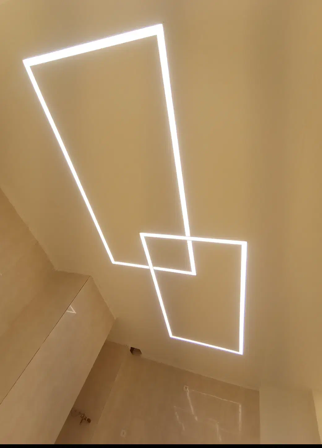 فروش و اجرای لاین نوری ، چراغ لاینر ،|لامپ و چراغ|شیراز, گلکوب|دیوار