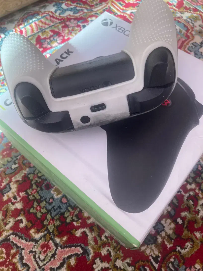 دسته بازی Xbox و لپ تاپ pc|کنسول، بازی ویدئویی و آنلاین|تهران, چیتگر جنوبی|دیوار