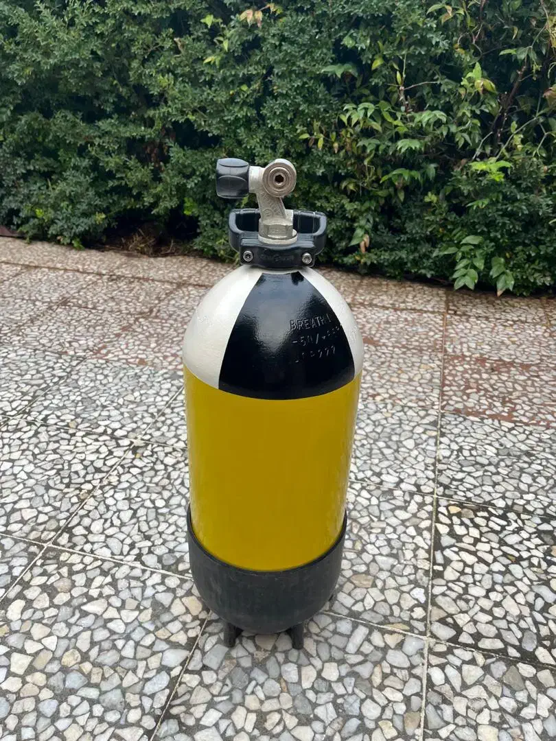 کپسول غواصی ۱۲لیتری ۲۳۲ بار کاری|غواصی و ورزش‌های آبی|ایزدشهر, |دیوار