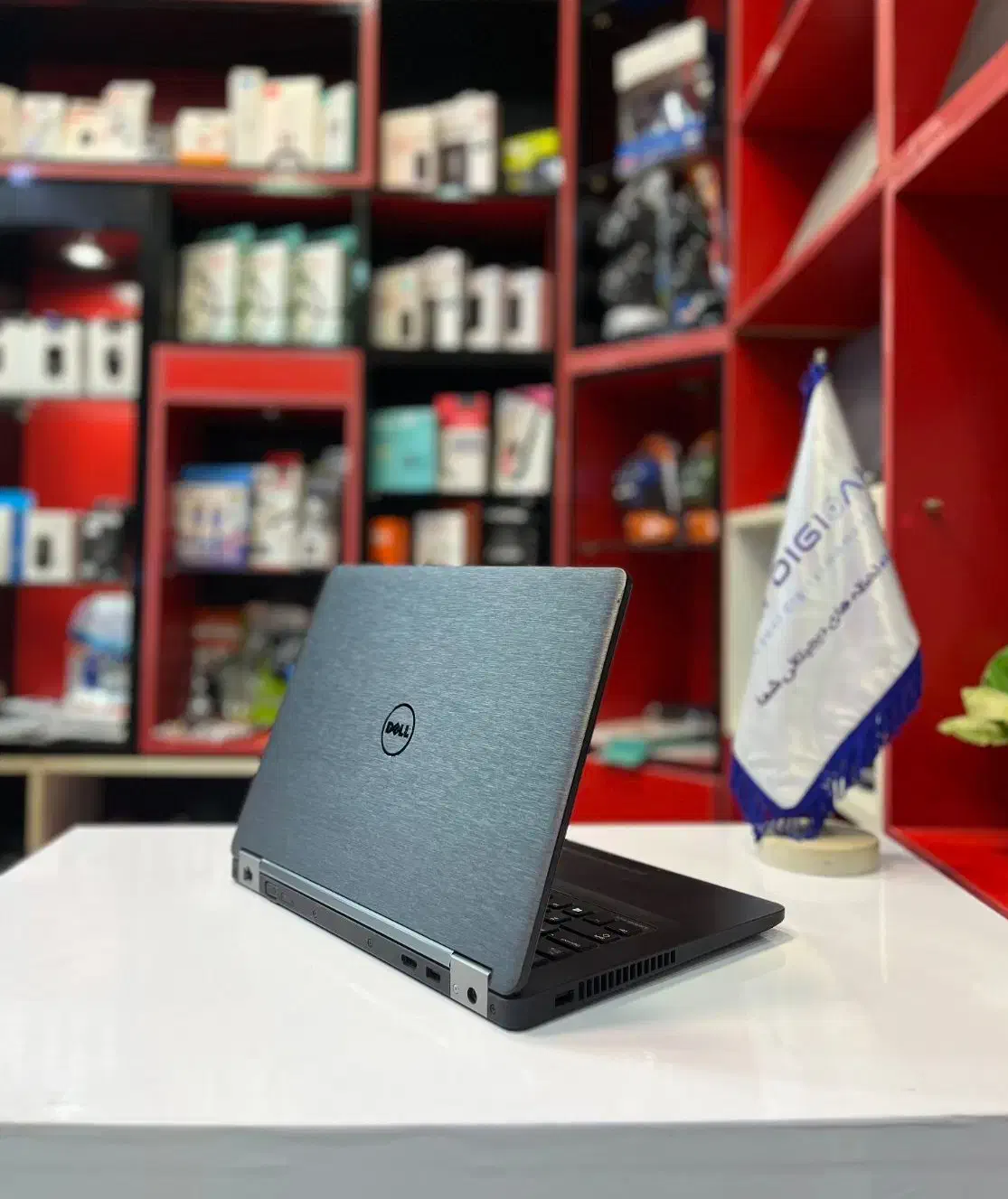 Dell i7 latitude carbon گرافیک مجزا 2|رایانه همراه|بندر انزلی, سامانسر|دیوار
