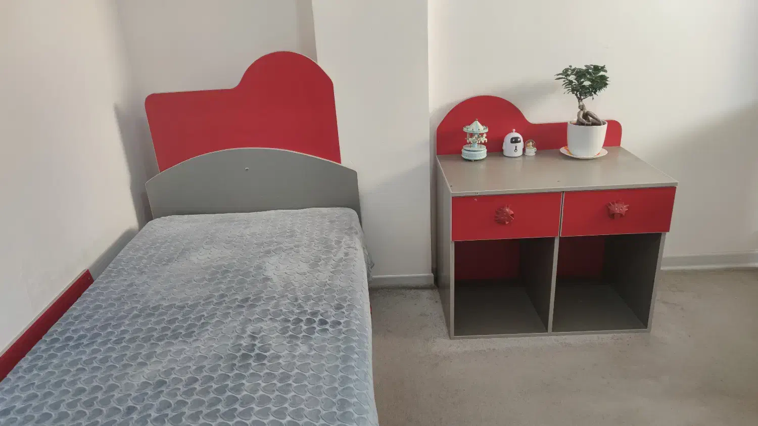 سرویس خواب نوزاد نوجوان|تخت و سرویس خواب|فسا, |دیوار