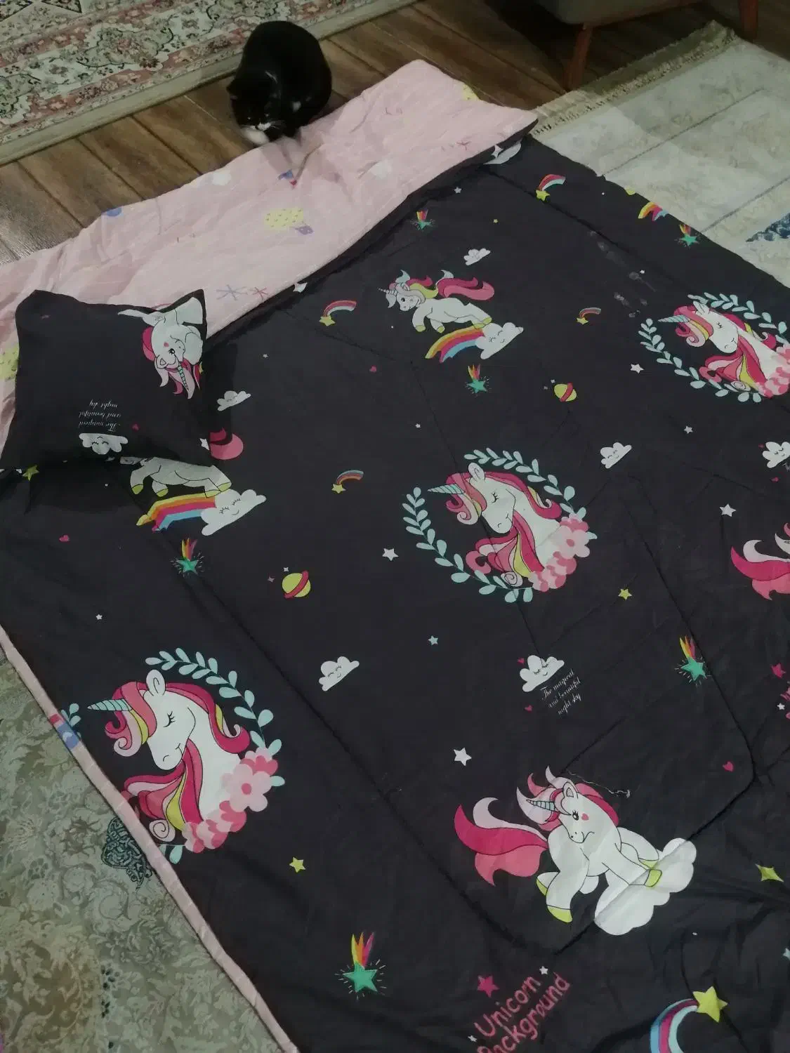 روتختی|رختخواب، بالش، پتو|صدرا-فارس, فاز ۱|دیوار