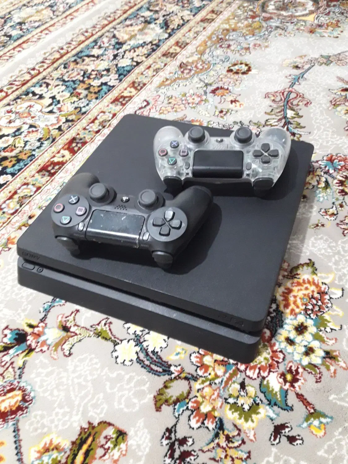 سونی ۴ اسلیم ۵۰۰ گیگ،دودسته|کنسول، بازی ویدئویی و آنلاین|مهاباد (آذربایجان غربی), |دیوار