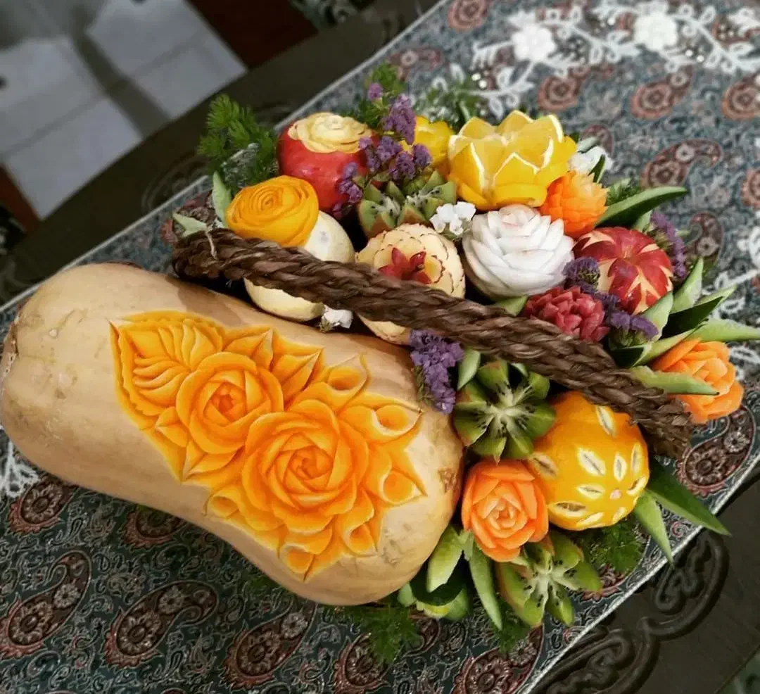 آموزش تزیینات یلدایی ، حکاکی هندوانه و کدو|خدمات آموزشی|اصفهان, ملک‌شهر|دیوار