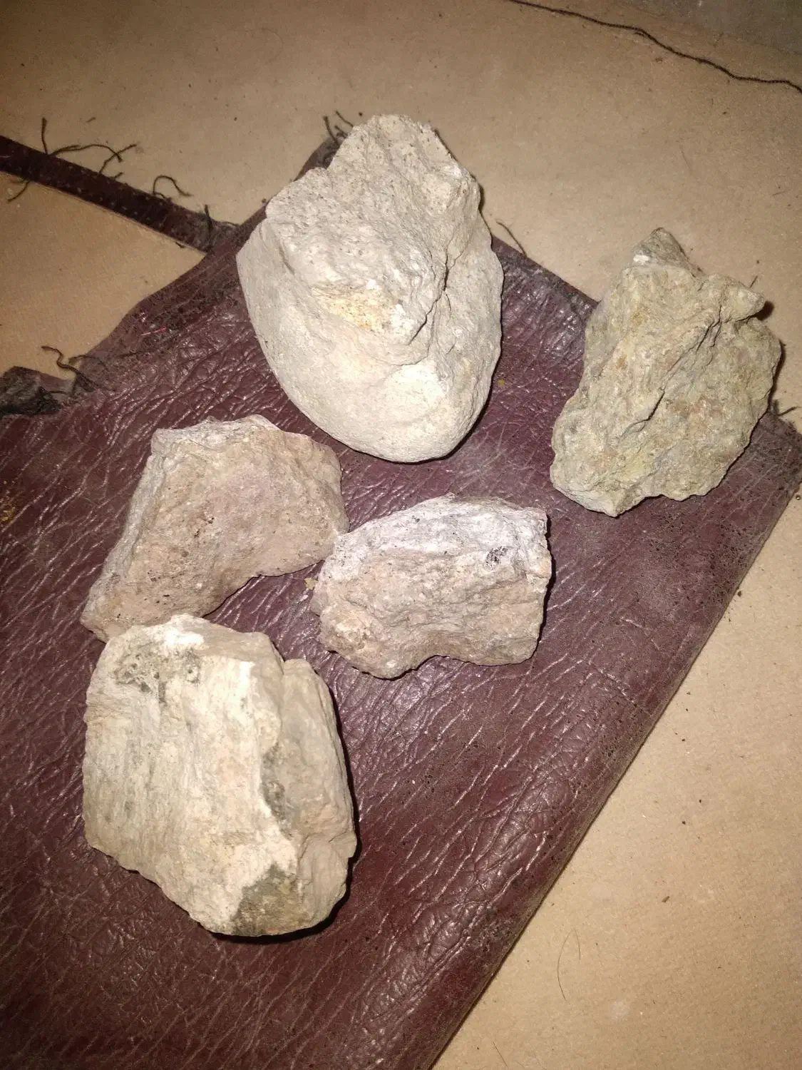 سنگ طلا|جواهرات|شهریار, دهشاد پائین|دیوار